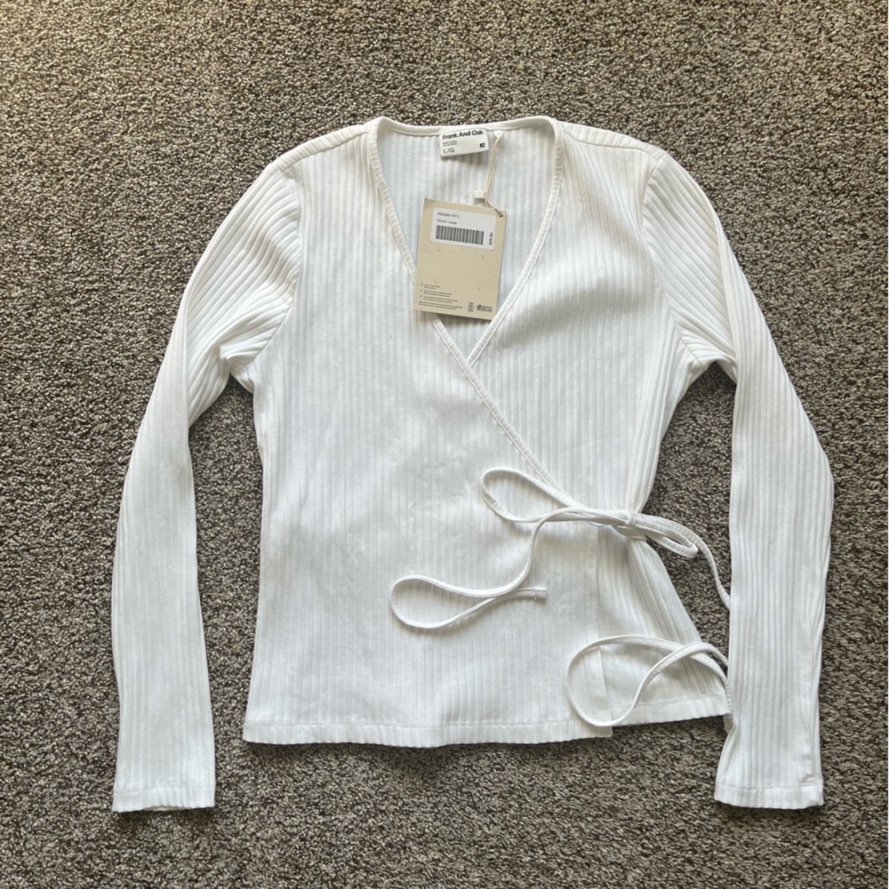 NWT Frank and Oak stretch ribbed wrap top
